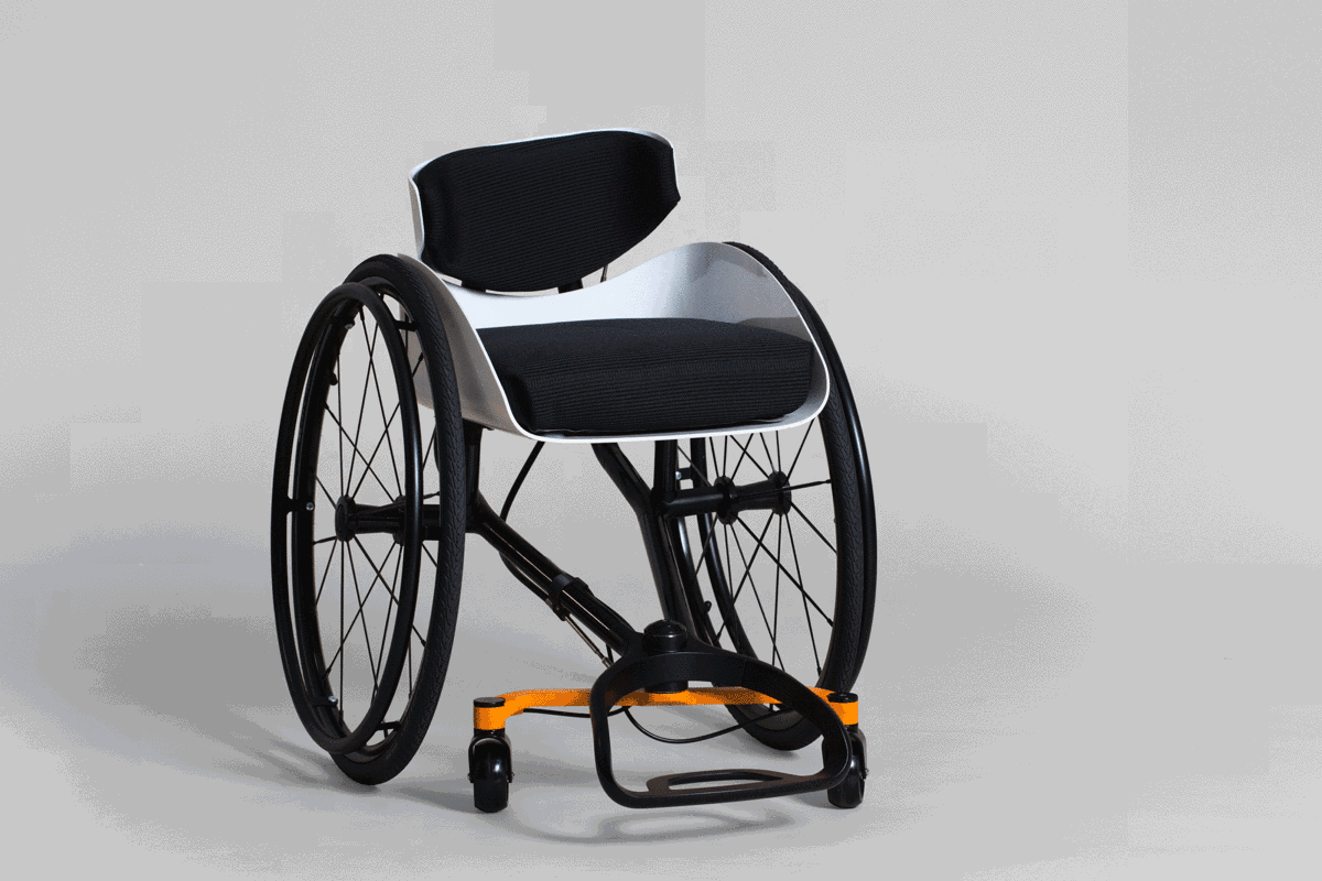一台由设计师reagiro创造出来的新型人力轮椅设计产品诞生了,它是迄今